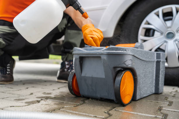 Best Porta potty delivery and setup  in North Puyallup, WA